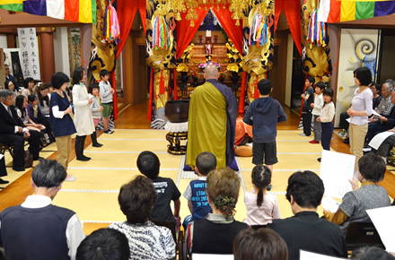 岡本寺の花まつり