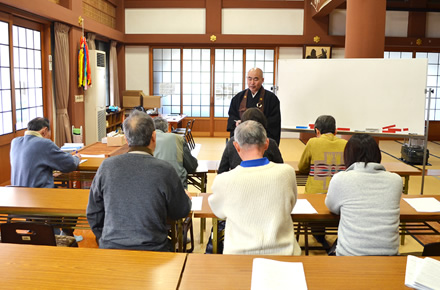 日曜早朝坐禅会（勉強会）