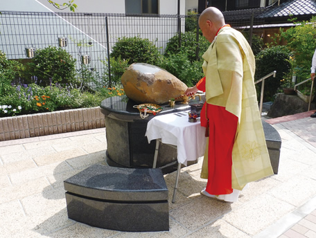 ペット共同墓「よし よし」の開眼法要